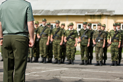 Почему призывают в армию именно в 18 лет