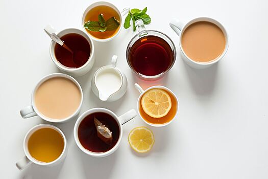 Стоматолог Лебедева: меньше всего эмаль красит белый чай