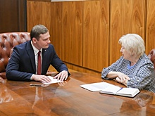 Глава Хакасии Олег Коновалов провёл встречу с председателем Общественной палаты республики Ольгой Левченко