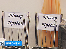Воронежцы с боями начали получать деньги от сомнительного мебельного магазина