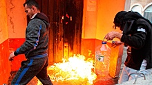 Камни, палки и гранаты: что происходит в охваченном протестами ливанском Триполи