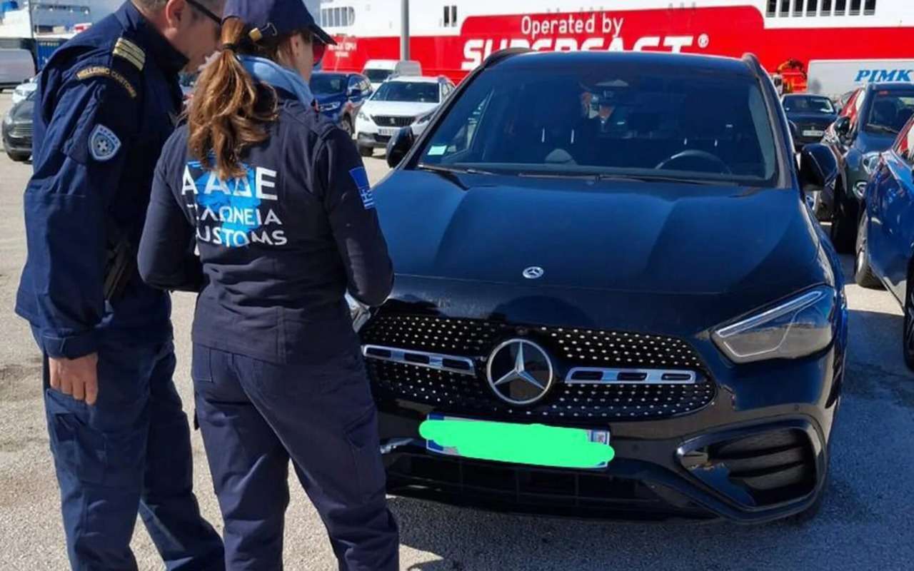 Камеры начали выявлять машины с «неправильными» номерами