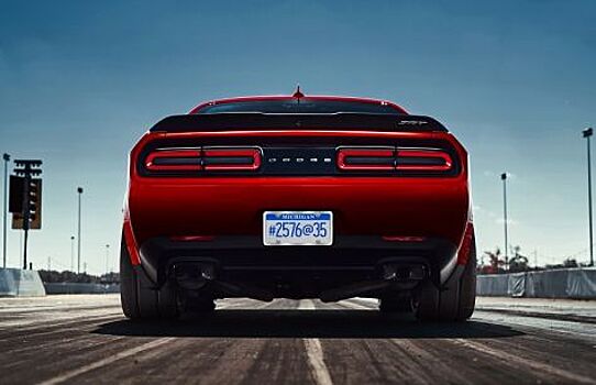 Dodge Challenger SRT Demon уже в стоке подойдёт для дрэг-битв