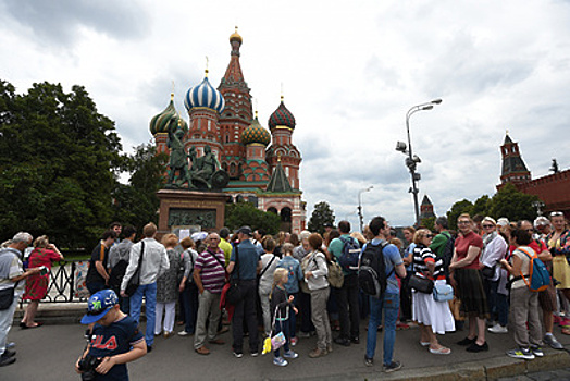 Более 130 тыс. французских туристов посетили Москву в 2017 году