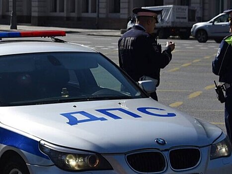 Мачта освещения упала на проезжую часть на съезде на Старошереметьевское шоссе