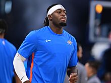 Игрок НБА разбил нос судье