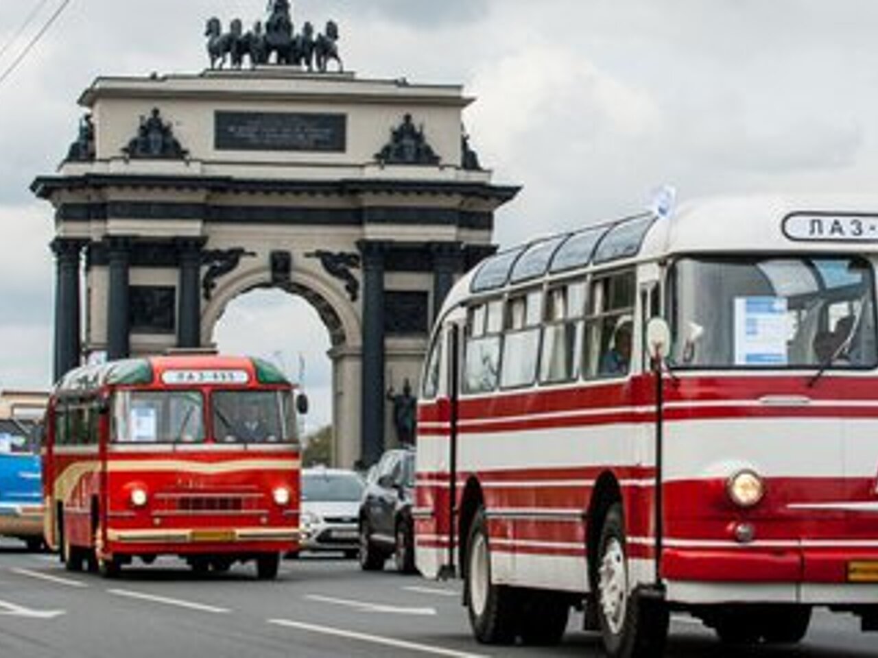 Обычный автобус: 100 лет в сердцах и песнях москвичей - Рамблер/новости