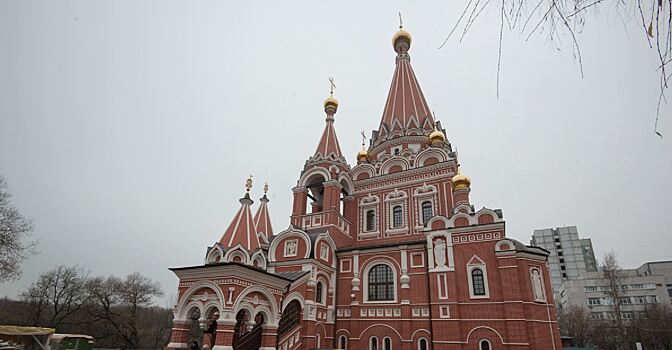 В западном округе столице возводится храм в честь Всех Святых