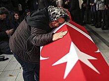 Число задержанных по подозрению в совершении теракта в Стамбуле выросло