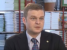 Михаил Баранников: Газета, в отличие от интернета, является достоверным источником информации