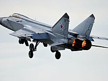 МиГ-31 отогнал американский самолет-разведчик от границ России