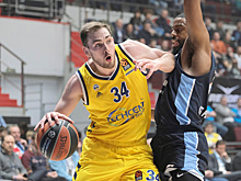 С Плазой не получилось, с Паскуалем пока тоже. Зенит провел первый матч с новым тренером