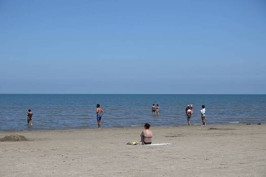 Россиянам перечислили способы распознать опасный для купания водоем