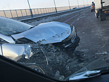 В Ярославле ДТП парализовало движение по мосту через Волгу