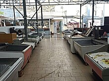 Судебные приставы Анапы закрыли Фермерский рынок из-за судебного спора