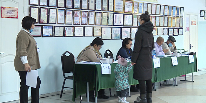 Парламентские выборы в Кыргызстане: Нарынская и Таласская области лидируют по числу голосующих