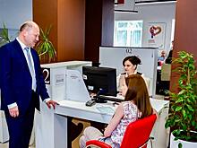 Александр Скрябин проверил работу нового МФЦ в Пролетарском районе Ростова