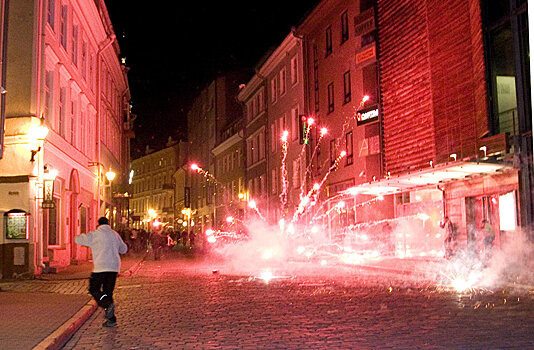 События "бронзовой ночи" в Таллинне