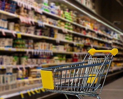 В России снова подняли тему с продуктовыми карточками - что говорят их противники?