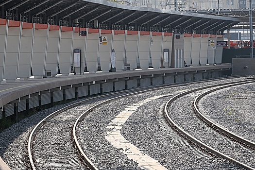 В Москве на железной дороге нашли мертвой 17-летнюю девушку