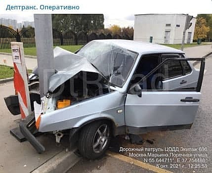 В ГИБДД раскрыли подробности аварии со столбом на Поречной