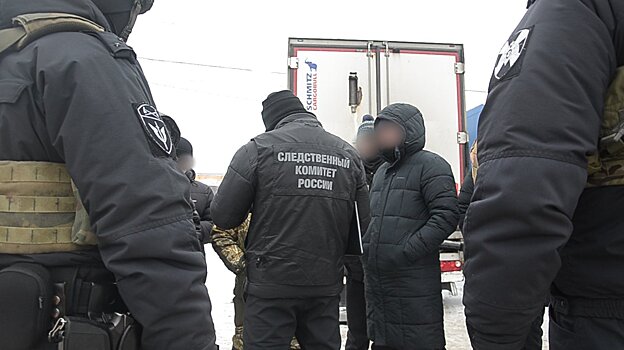 В Пензе 20 мигрантам вручили повестки в военкомат