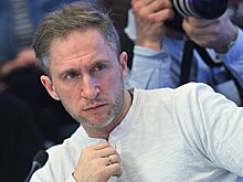 Популярный российский ведущий рассказал о полете на «заминированном» самолете