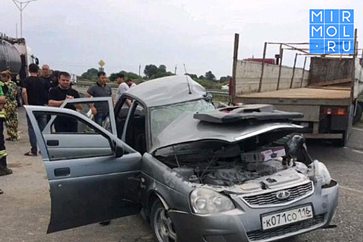 В Бабаюртовском районе столкнулись камаз и приора