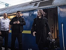 Зеленский рассказал главе МИД ФРГ о потребностях ВСУ в ракетах