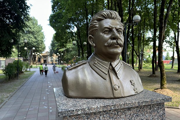 Российскому городу не хватило денег на Сталина