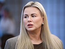 Анна Семенович пожаловалась на самочувствие после бурного вечера в Турции