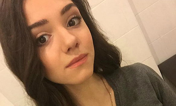 Фигуристка Евгения Медведева показала новый рисунок с актрисой из "Человека-паука"