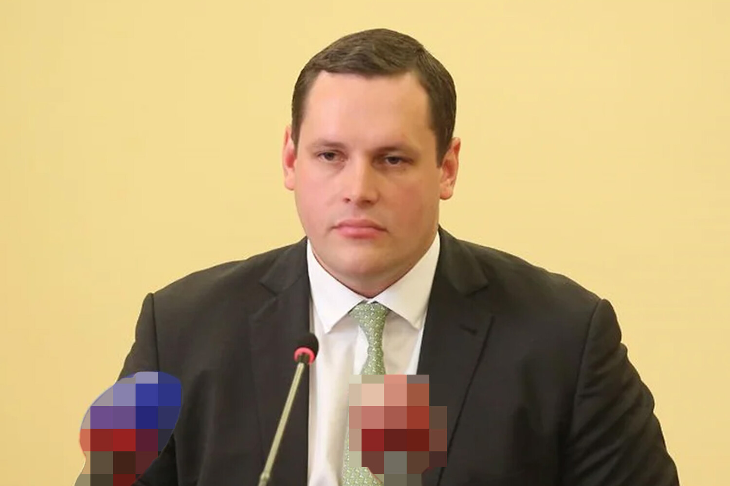 Ъ: бывший липецкий вице-губернатор Тузов заочно заключен под стражу