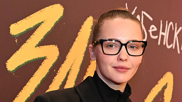 Развод, карьера и «независимость»: что известно о жизни актрисы Юлии Хлыниной