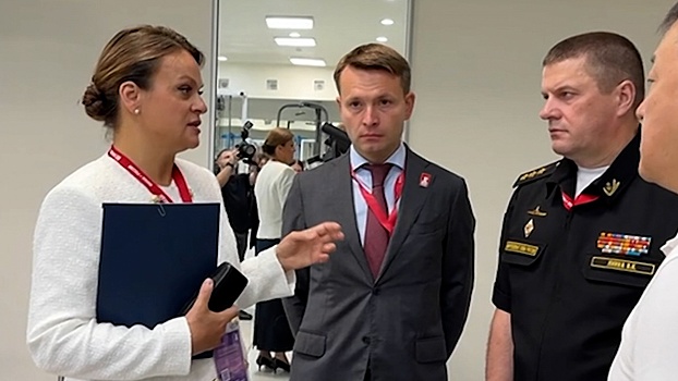 Цивилева посетила медцентр ДФУ, где проходят реабилитацию ветераны СВО