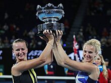Чешские теннисистки Крейчикова и Синякова стали чемпионками Australian Open в парах