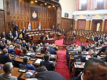 Парламент Сербии утвердил новое правительство во главе с Джуро Мацутой