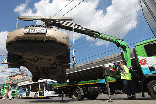 Россиянин из мести поджег эвакуаторы