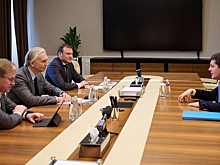 Дмитрий Артюхов и Александр Дюков во время рабочей встречи наметили шаги по дальнейшему сотрудничеству. ВИДЕО