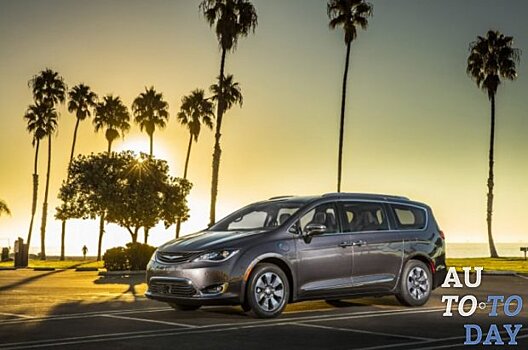 Минивэн Chrysler Pacifica предложат с полным приводом