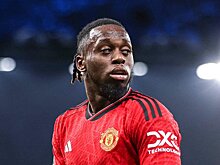 «МЮ» активно ищет флангового защитника. Клубу не хватает опытных игроков на этой позиции (The Telegraph)