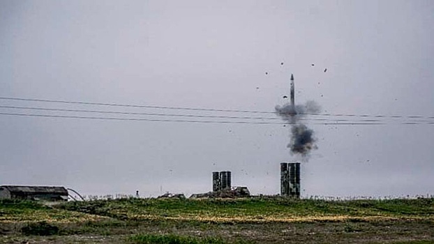 Поставки С-400 Турции должны начаться в июле
