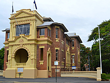 Более 200 незнакомцев захотели прийти на похороны одинокого ветерана