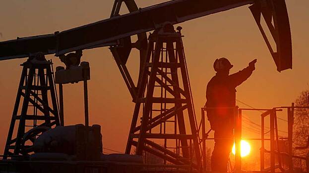США нарастили закупки нефти в России