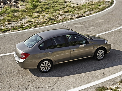 Пять неочевидных, но надежных автомобилей за 600 тысяч рублей