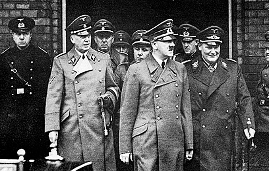 Рассекречены протоколы допросов немецких генералов, общавшихся с Гитлером перед смертью