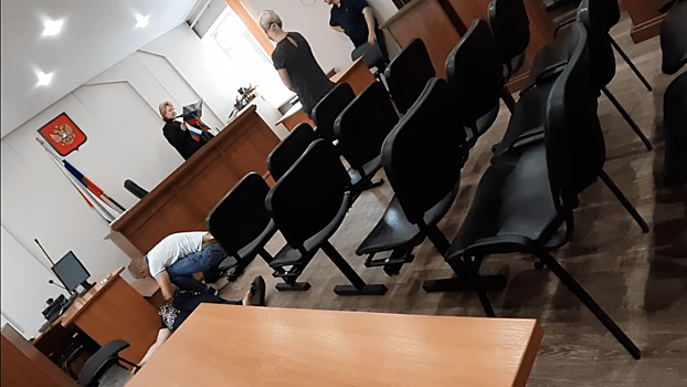 В Краснодаре судья зачитала приговор во время обморока подсудимой