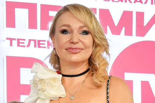 Актриса Алла Довлатова рассказала, что ее родители купили внучке квартиру