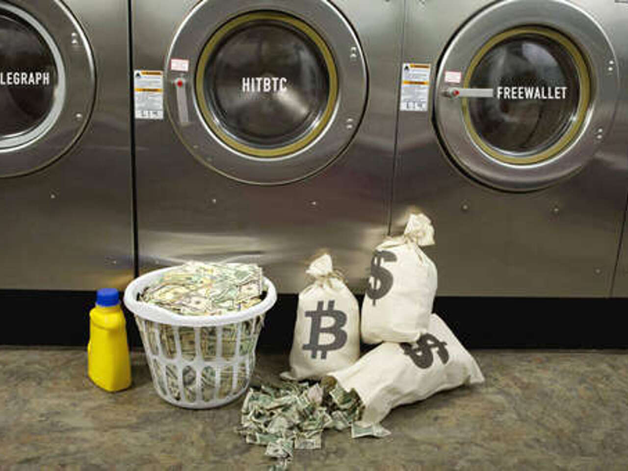 В Лондоне раскрыли имя россиянина, владеющего знаковыми криптобиржами -  Рамблер/личные финансы