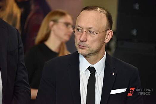 Абрамович отдыхает в Турции, а Алтушкин готовится «сдать» РМК. Как прожили неделю олигархи из списка Forbes с активами на Урале